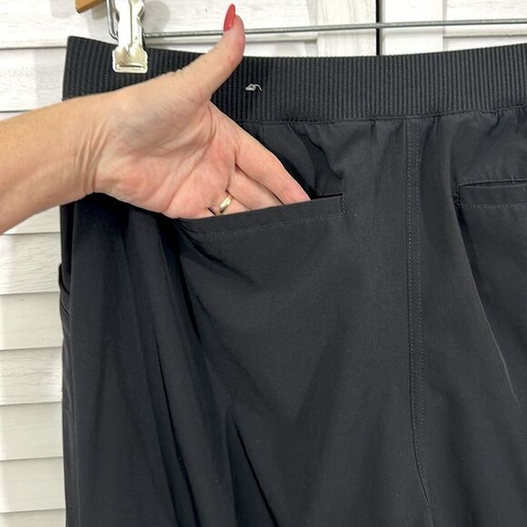 Chico's Zenergy Neema Pants Size 1 (8) Dayln Cargo Crop - Picture 11 of 14